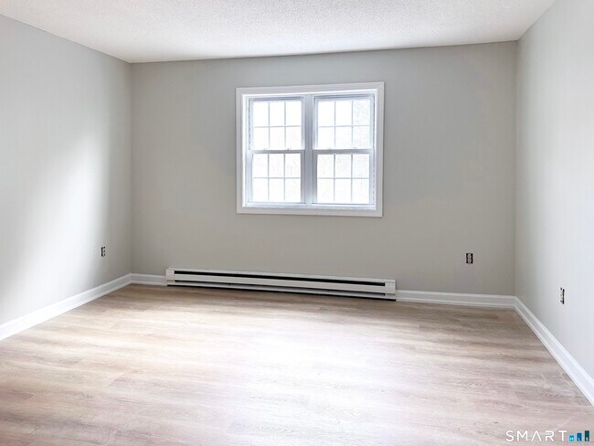 Building Photo - 203 Capewell Ave