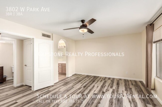 Building Photo - Beautiful 3 bedroom 2.5 bath home with pri...