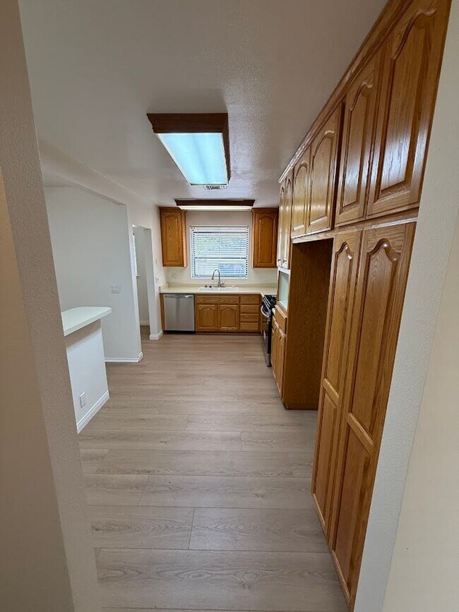 Building Photo - Beautiful 3 Bedroom, 2 Bathroom Granada Hills Home with Detached Garage!