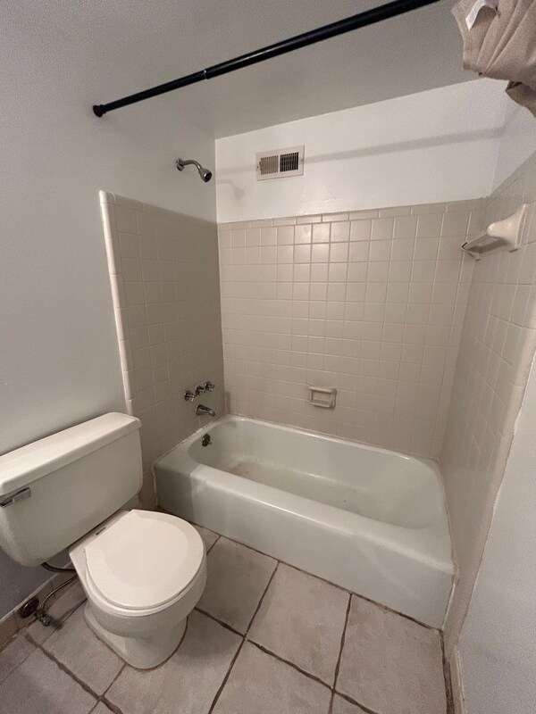 Building Photo - 9109 Troon Ln