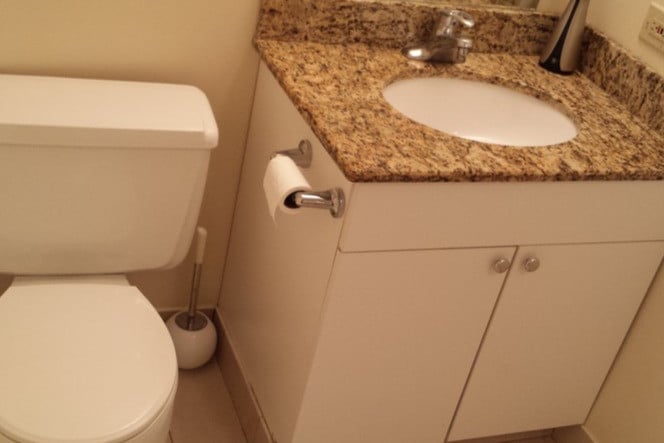 Vanity - 1960 N Lincoln Park W