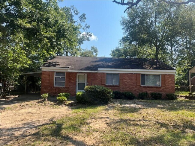 Building Photo - 459 Seabreeze Rd E