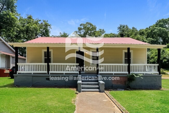 Building Photo - 111 Addie St