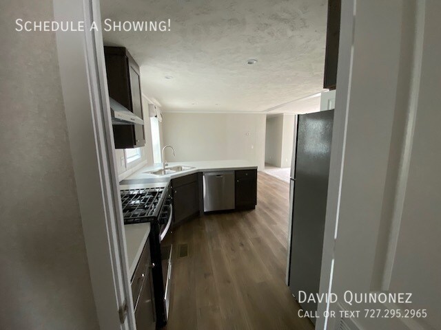 Building Photo - 206 Mercer-