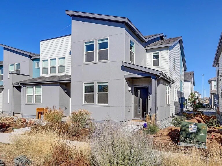 Building Photo - 16199 E Elk Dr