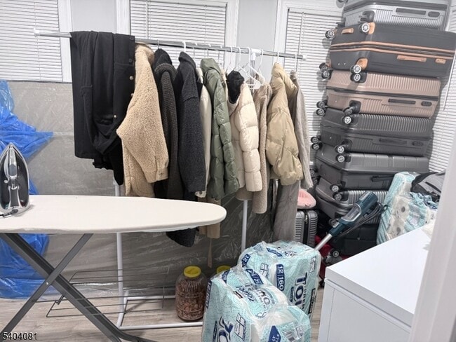 Building Photo - 104 Bergen Ave