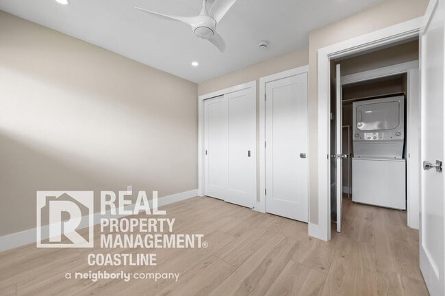 Building Photo - Luxurious Fully Renovated 2 Bed/2Bath Condo