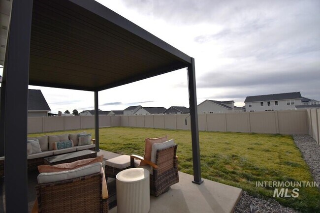 Building Photo - 19241 Red Eagle Wy