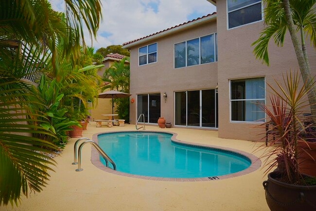 Building Photo - 10645 Wheelhouse Cir