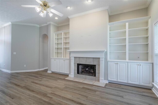 Building Photo - 9024 Hanston Ct