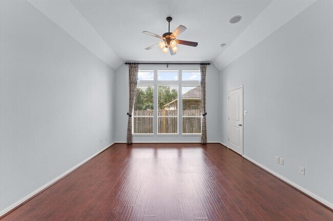 Building Photo - 5230 Pebble Bluff Ln