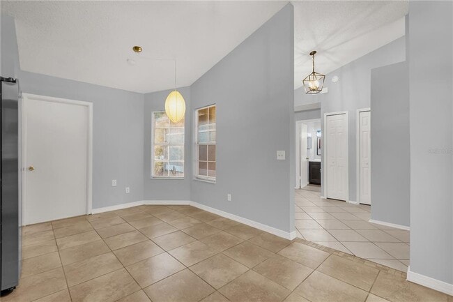 Building Photo - 14528 Redmeadow Ct