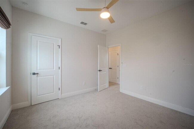 Building Photo - 6509 Rover Wy