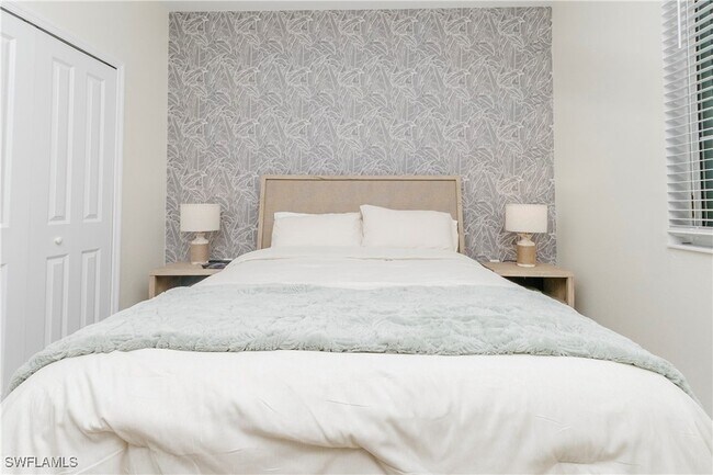 Building Photo - 5555 Double Eagle Cir