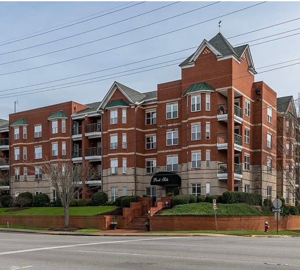 Street View - 900 Taylor St