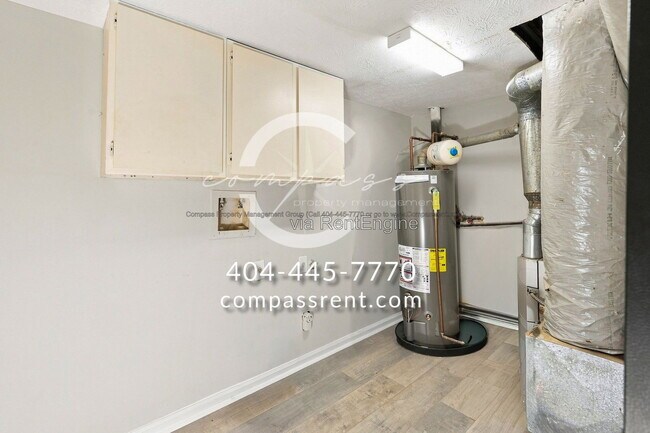 Building Photo - 3962 Wood Path Dr