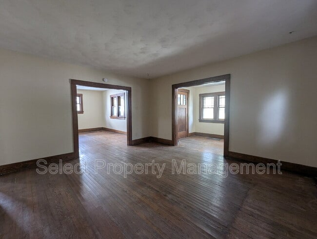 Building Photo - 1841 N Anthony Blvd