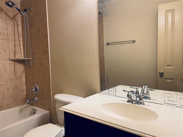 Building Photo - 501 Partridge Dr