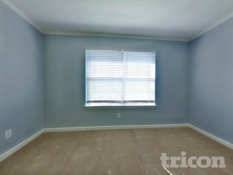 Building Photo - 1292 Parkwood Chase NW