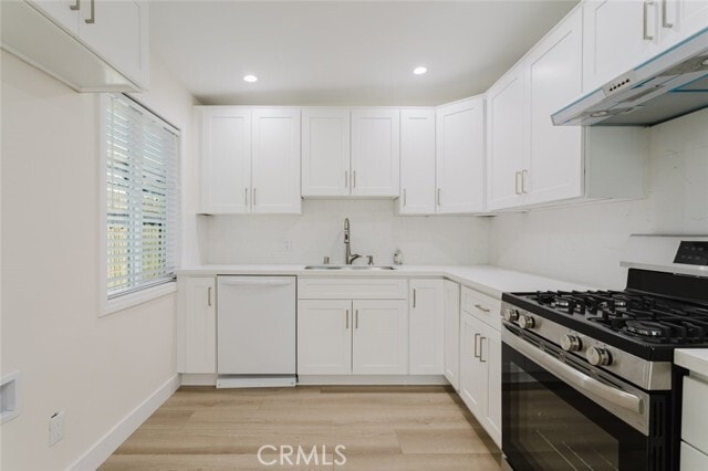 Building Photo - 16404 Donmetz St