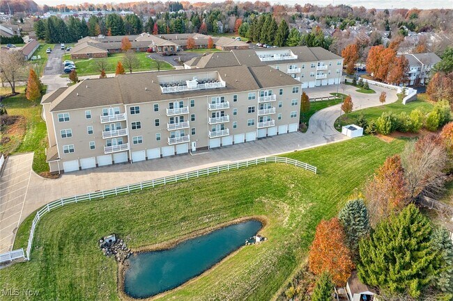 Building Photo - 558 Colony Park Dr