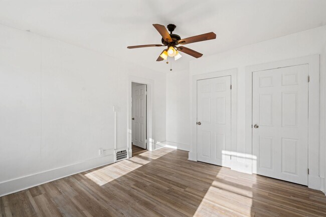 Building Photo - Stunning 3 bedroom home in Penn Hills available now!