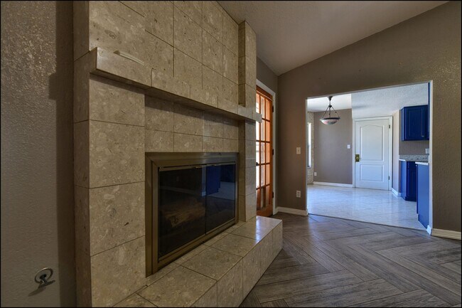 Building Photo - Coming Soon!