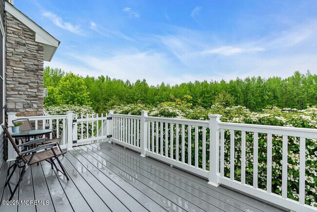 Building Photo - 47 McCormick Ave N