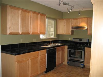 Building Photo - 8762 Kurts Ct