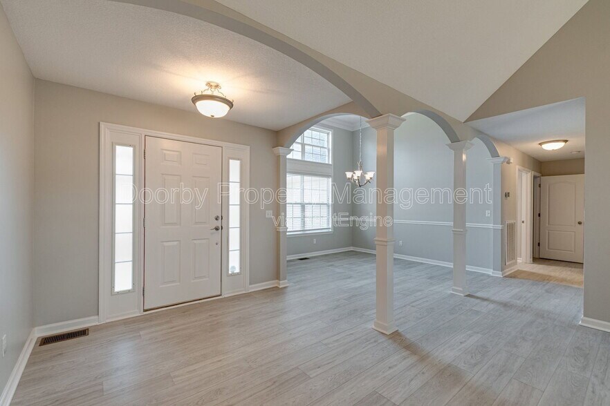 Building Photo - 7420 Salmon Ln