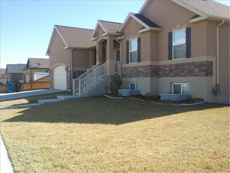 Building Photo - 1287 Reese Dr