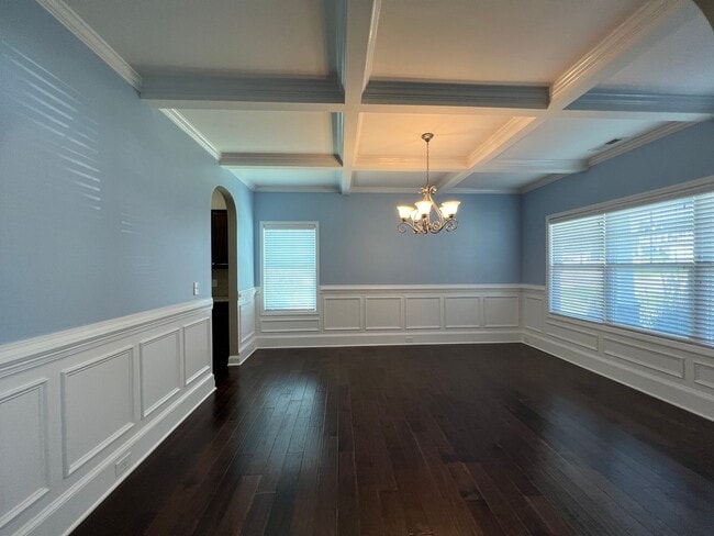 Building Photo - 1031 Liberty Ln