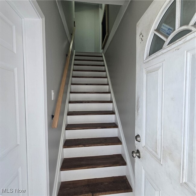 Building Photo - 2000 Forestdale Ave