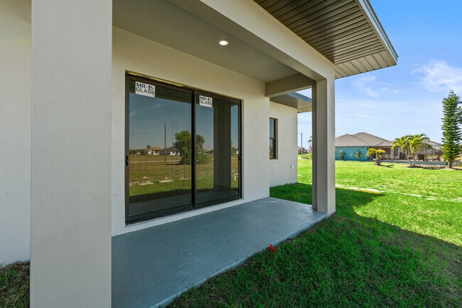 Building Photo - 3927 NW 40th Terrace