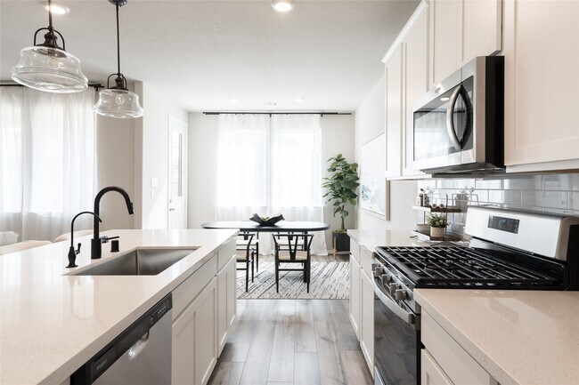 Building Photo - 17106 Plover Rock Trl