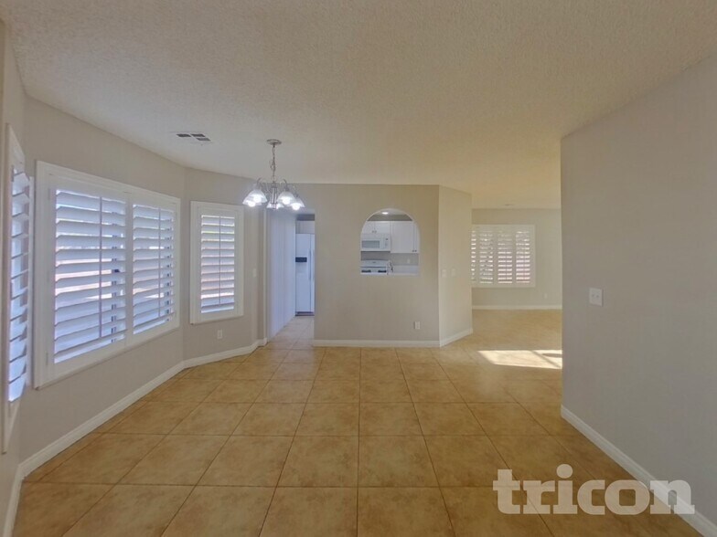 Building Photo - 1446 Lodgepole Dr