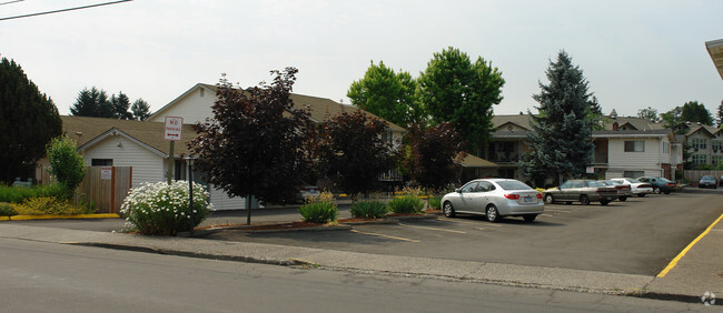 Building Photo - Waldo Terrace