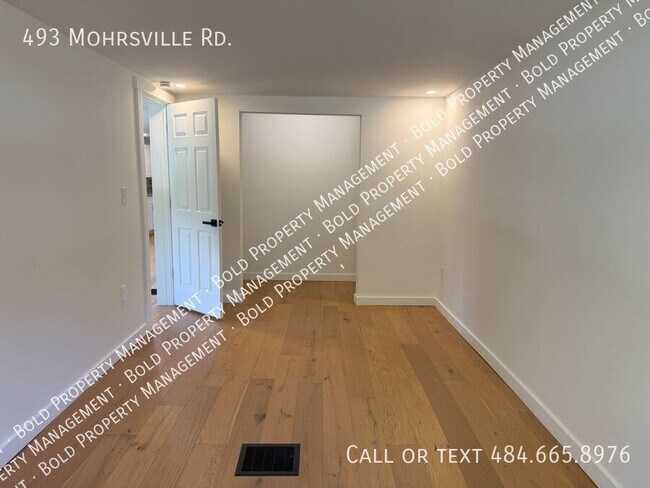 Building Photo - 493 Mohrsville Rd