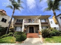 Building Photo - 1307 E Ocean Blvd