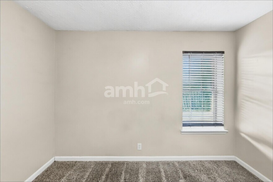 Building Photo - 5104 Brookstone Ct