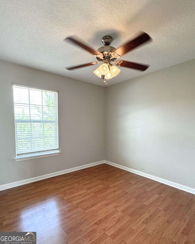 Building Photo - 104 Sugar Maple Way