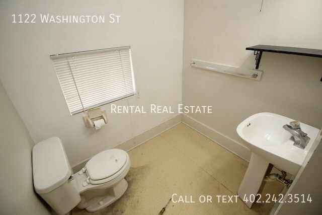 Building Photo - 1122 Washington St