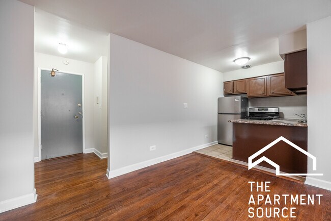 Building Photo - 6011 N Winthrop Ave