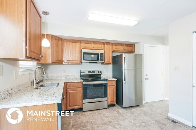 Building Photo - 3892 Affirmed Dr