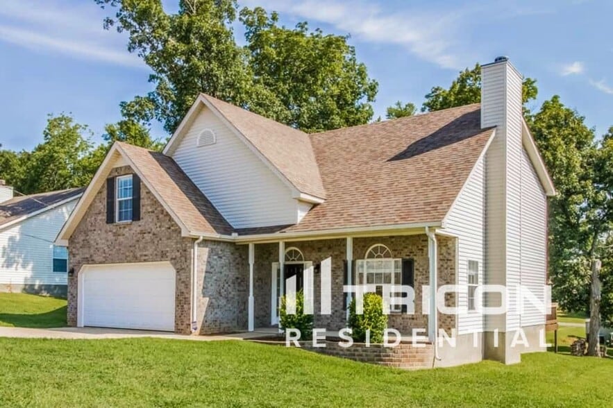 Building Photo - 129 Mary Joe Martin Dr