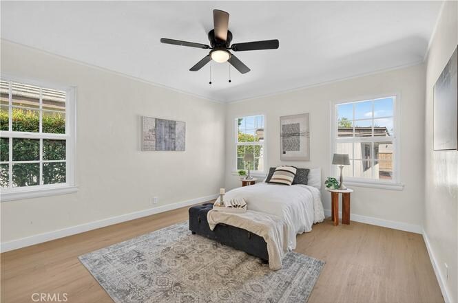 Building Photo - 537 W Camino Real Ave