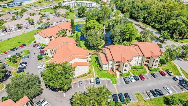 Building Photo - 3036 Parkway Blvd