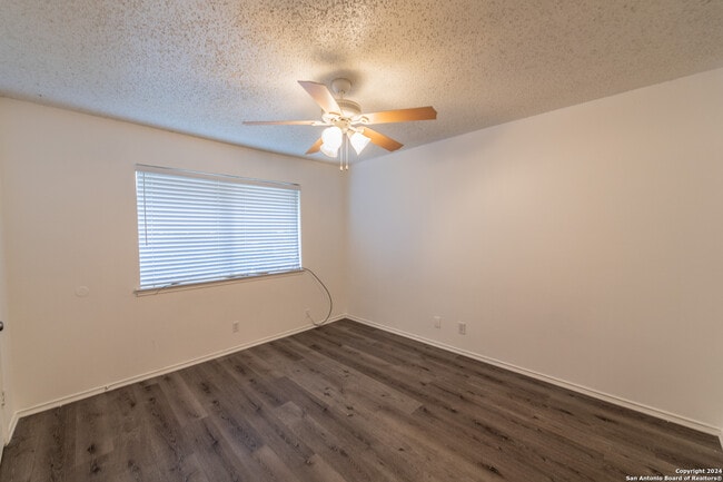 Building Photo - 7006 Silver Canyon