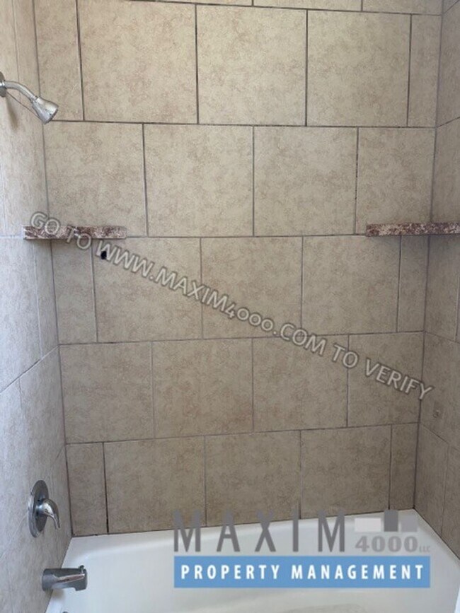 Building Photo - 659 Chalisa Ave