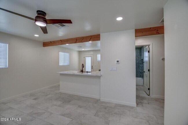Building Photo - 1413 S Jentilly Ln